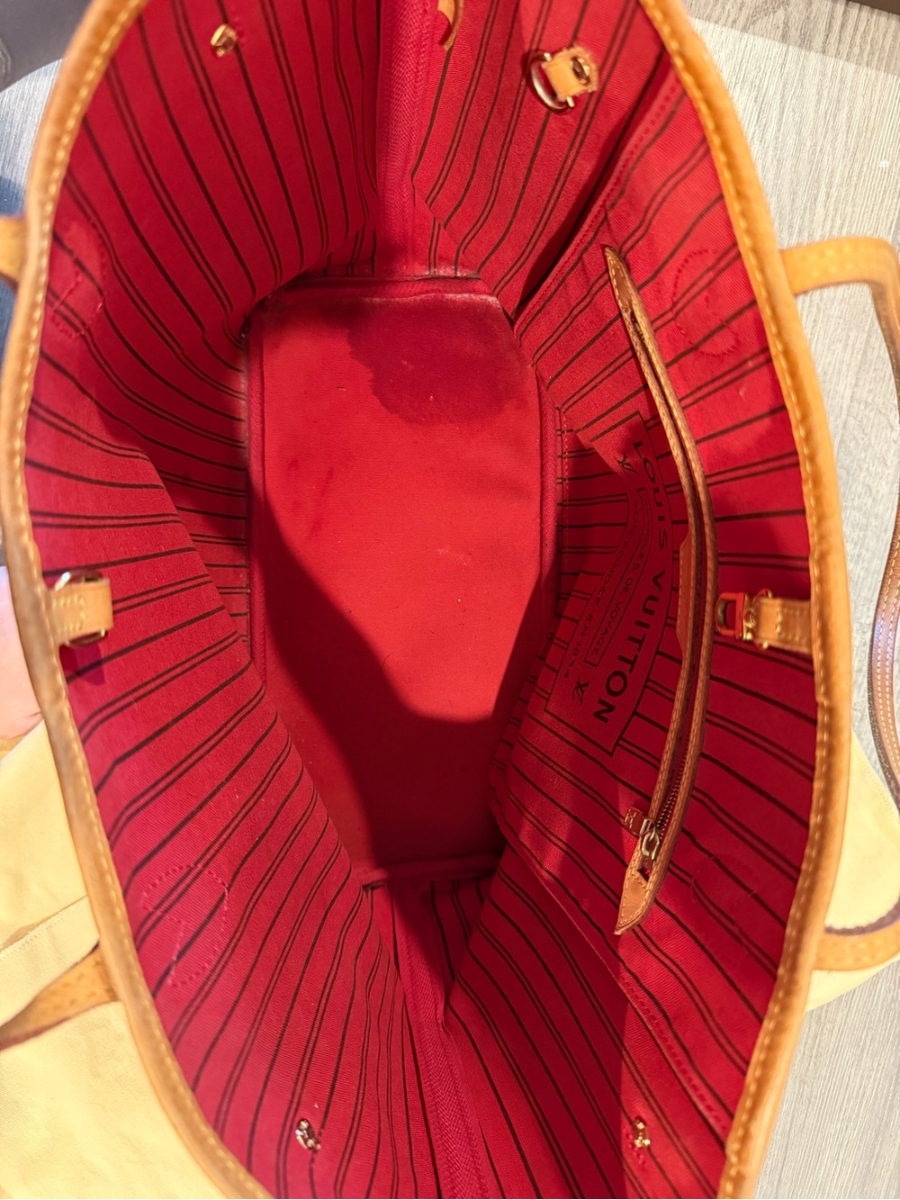 Louis Vuitton Monogram Neverfull Tote in Brown and Red - Picture 10 of 11